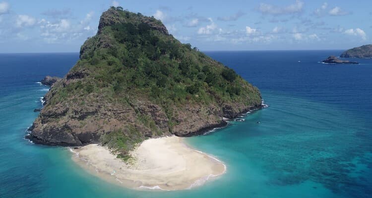 Giusto per farvi venire voglia, in questo freddo gennaio, del mare delle Isole Comore